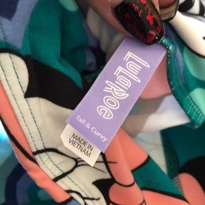 LuLaRoe Pants - LuLaRoe Leggings Disney collection LuLaRoe Pants - LuLaRoe Leggings Disney collection